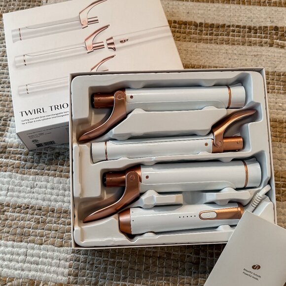 T3 Twirl Trio Curling Iron Set - White and Rose Gold - Picture 10 of 15